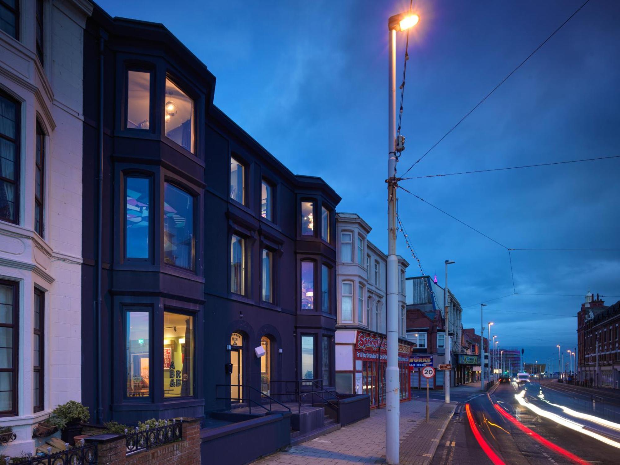 Art B&B Blackpool Bagian luar foto
