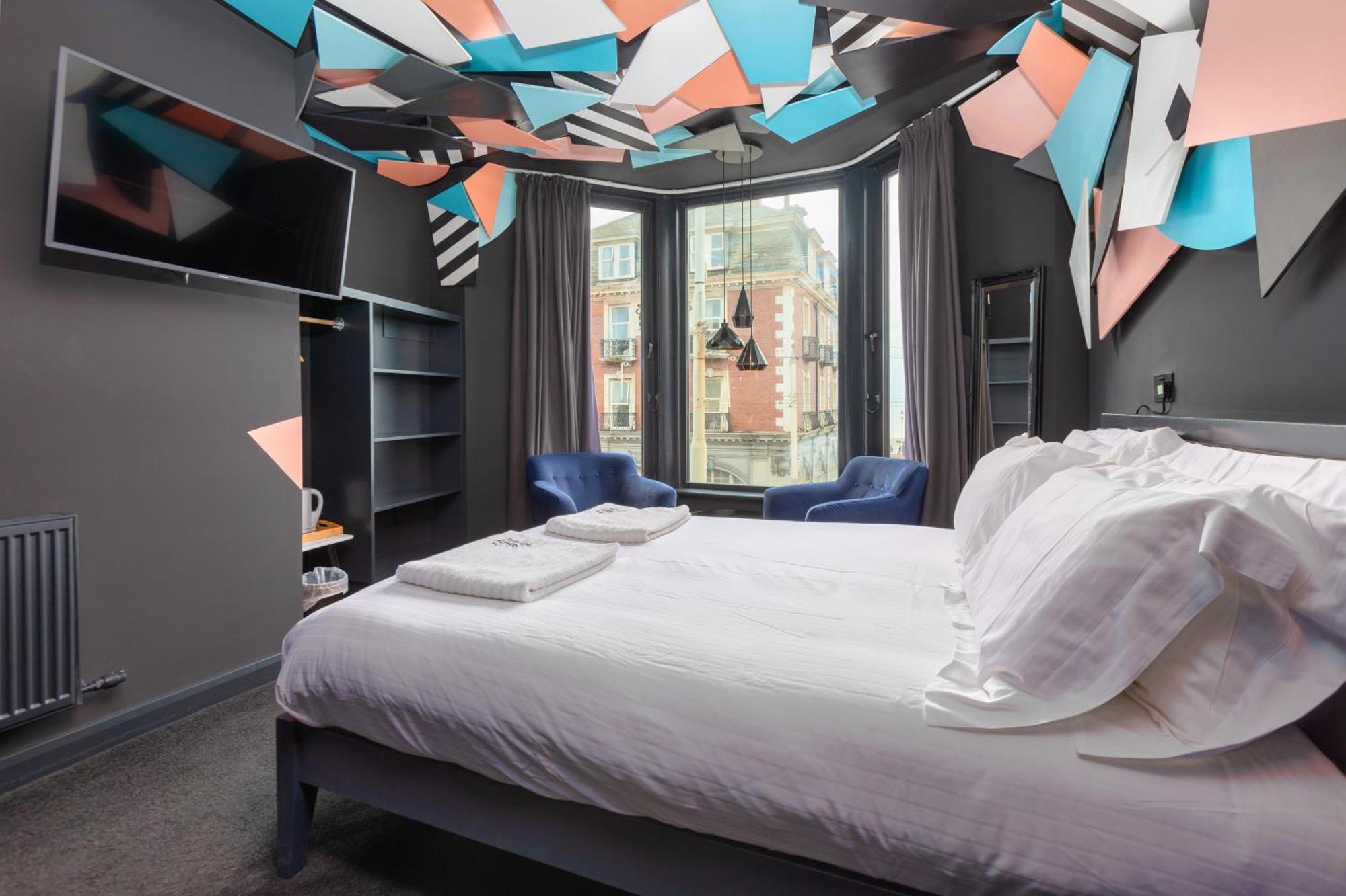 Art B&B Blackpool Bagian luar foto