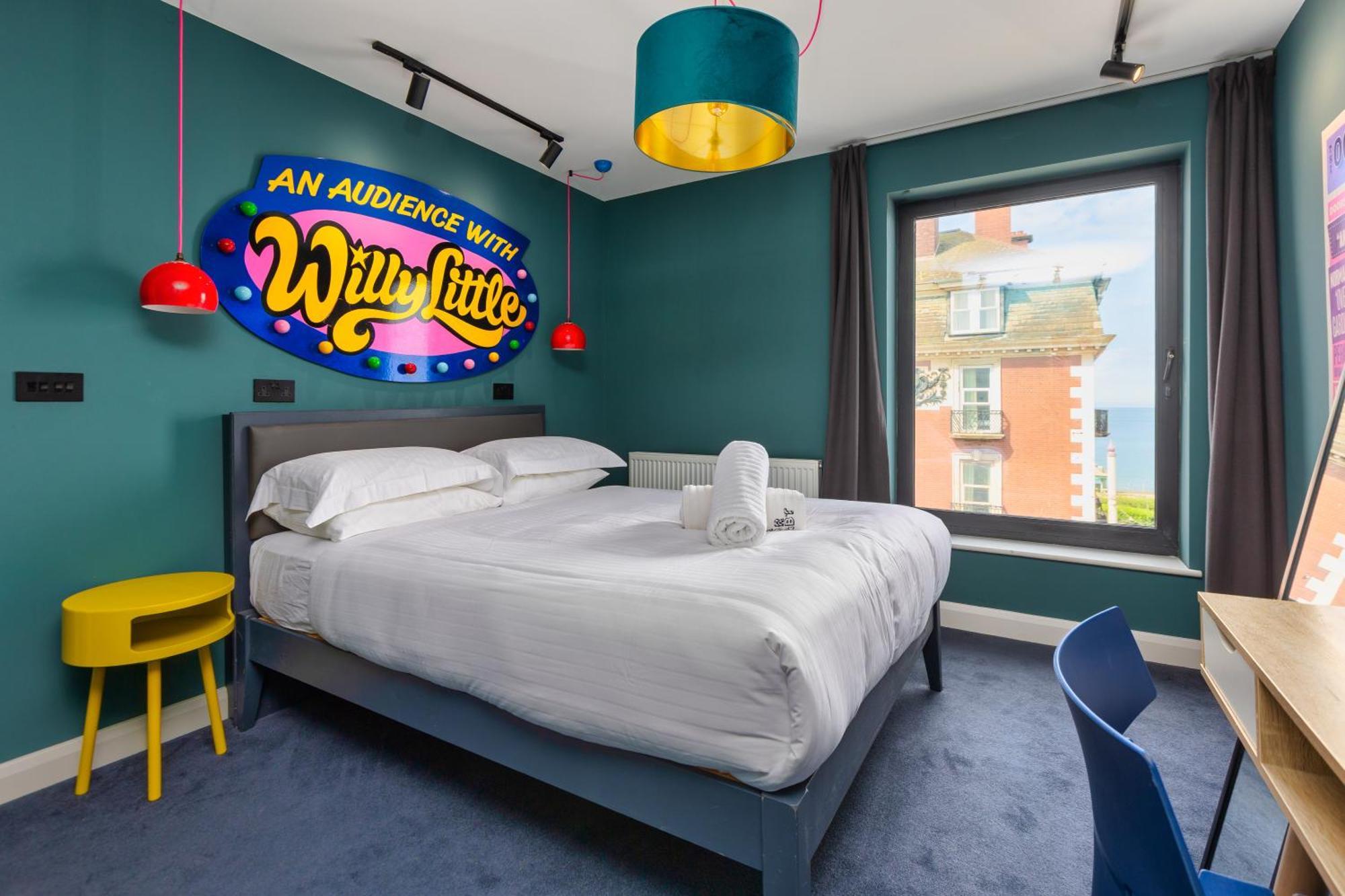 Art B&B Blackpool Bagian luar foto