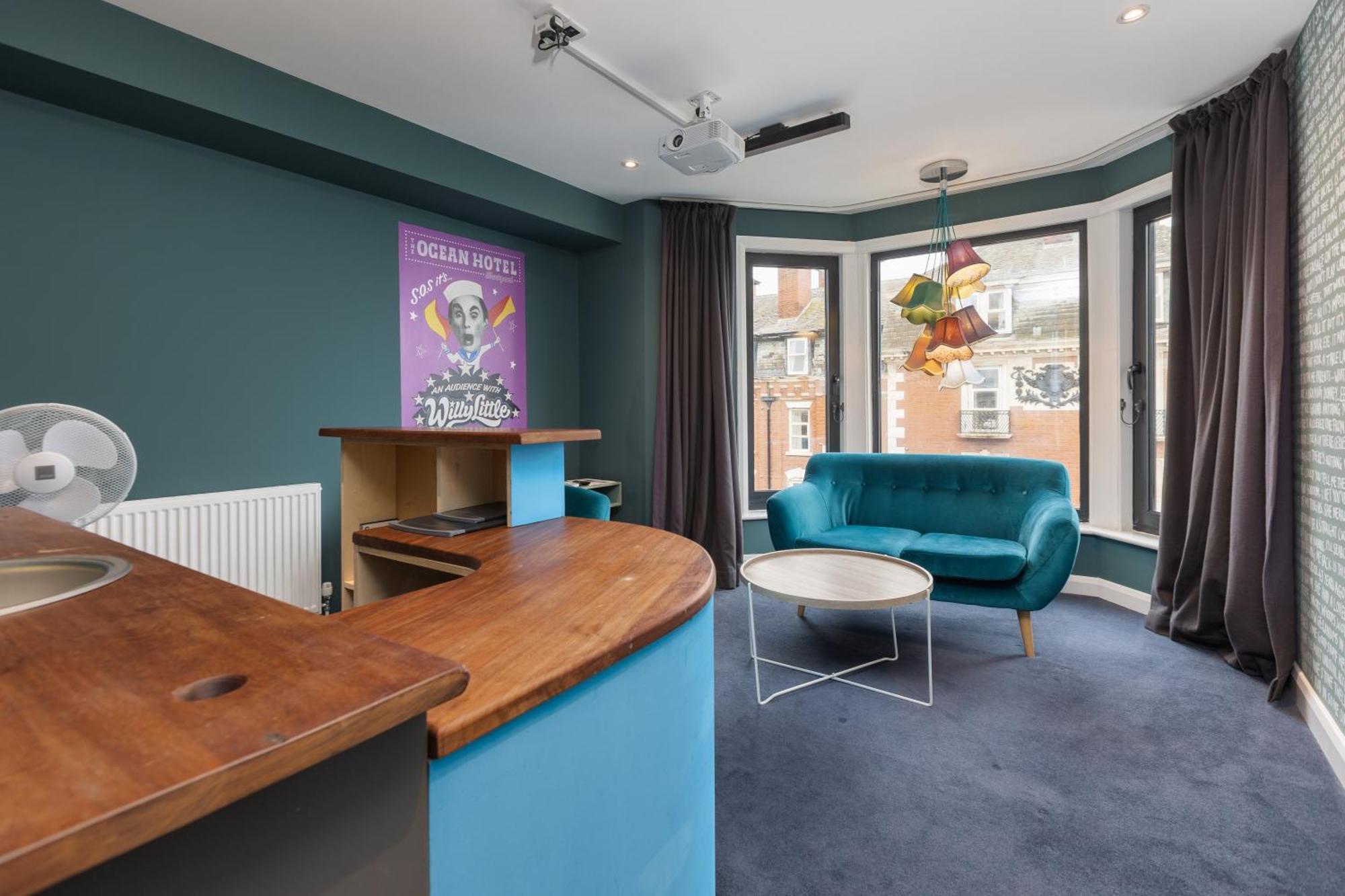 Art B&B Blackpool Bagian luar foto